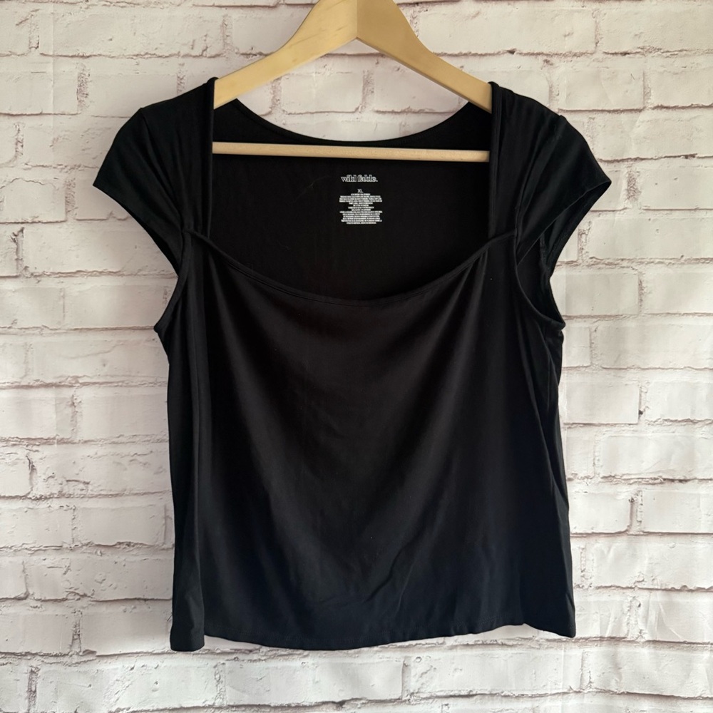 Wild Fable Black‎ Short Sleeve Top